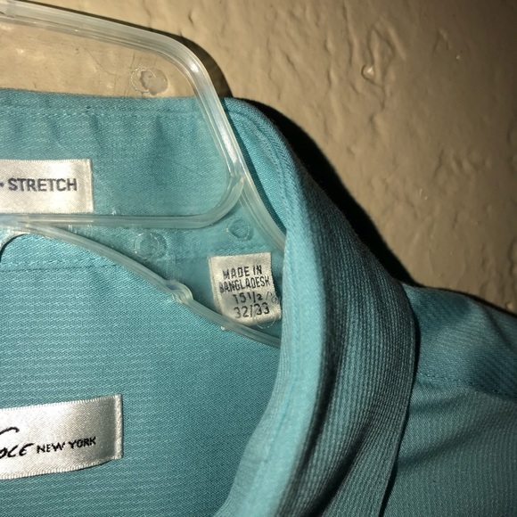 Kenneth Cole button down. - Picture 3 of 4